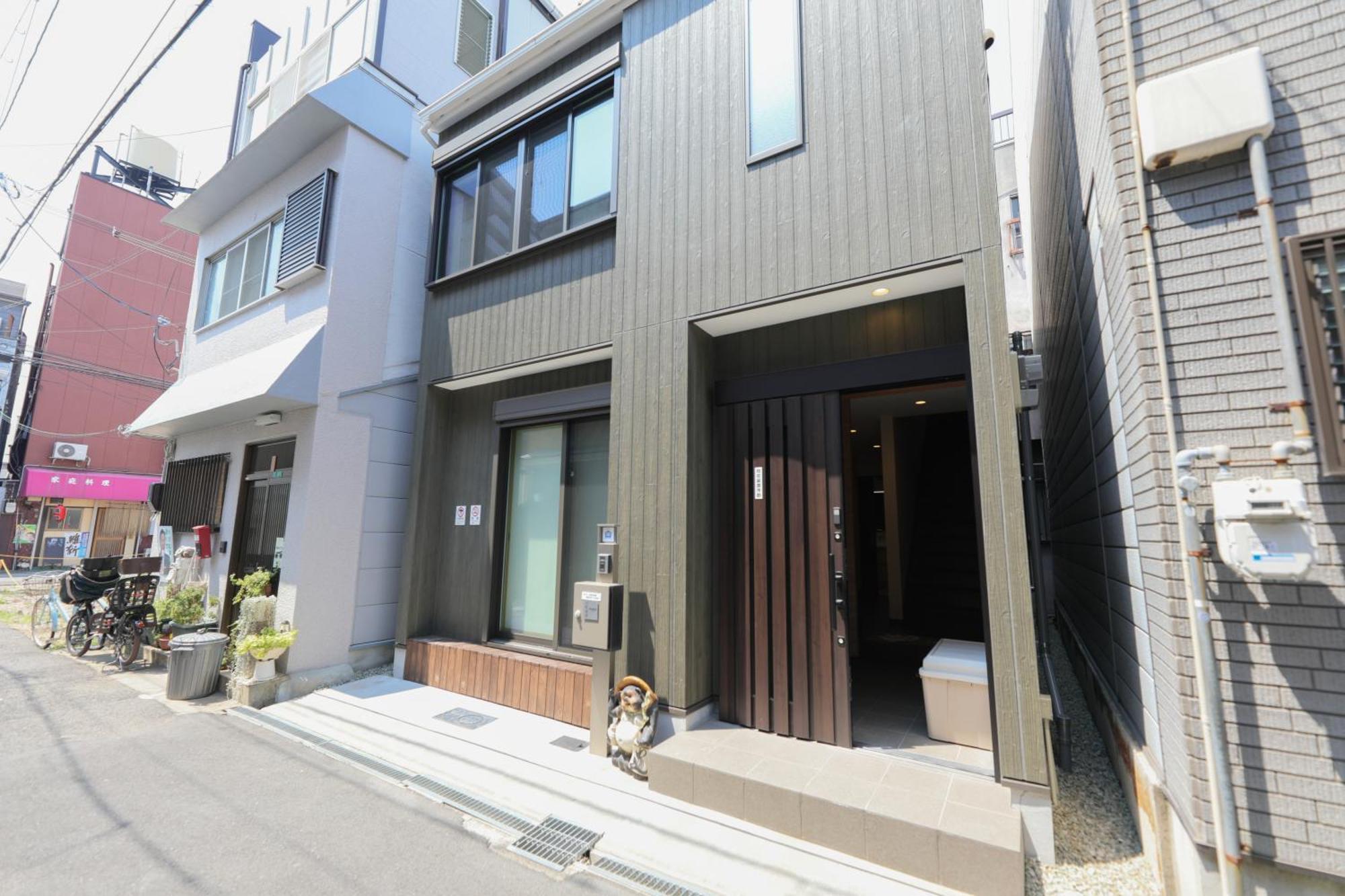 小田別荘 難波 Oda Villa Namba Osaka Exterior photo